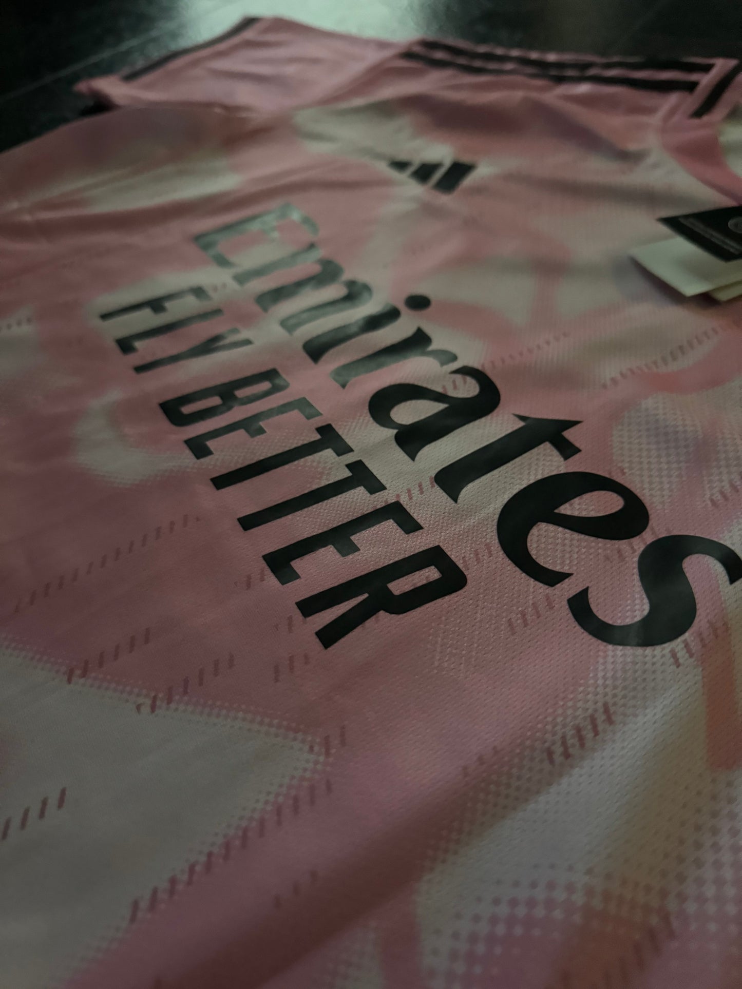 Real Madrid - Maillot concept 24/25 - rose, noir